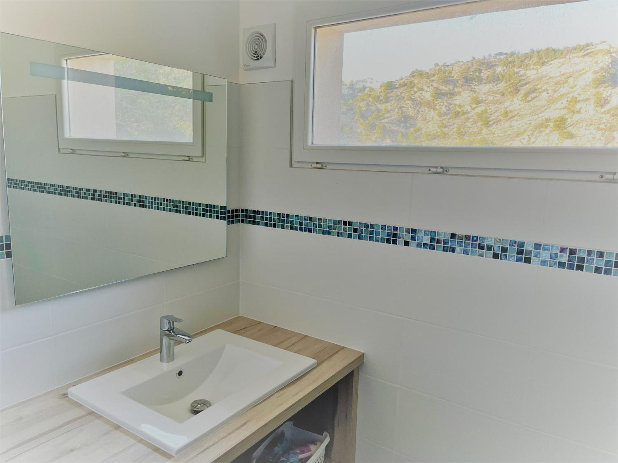 La Casa Calanquaise - Mer A 250M Accessible A Pied - T2 Spacieux Independant - Terrasse Ombragee 앙수에-라-레돈느 외부 사진